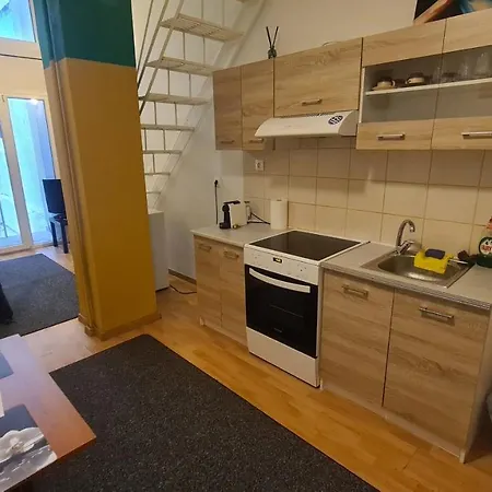 Cozy Mezonette Near City Center Near Metro Station Athens